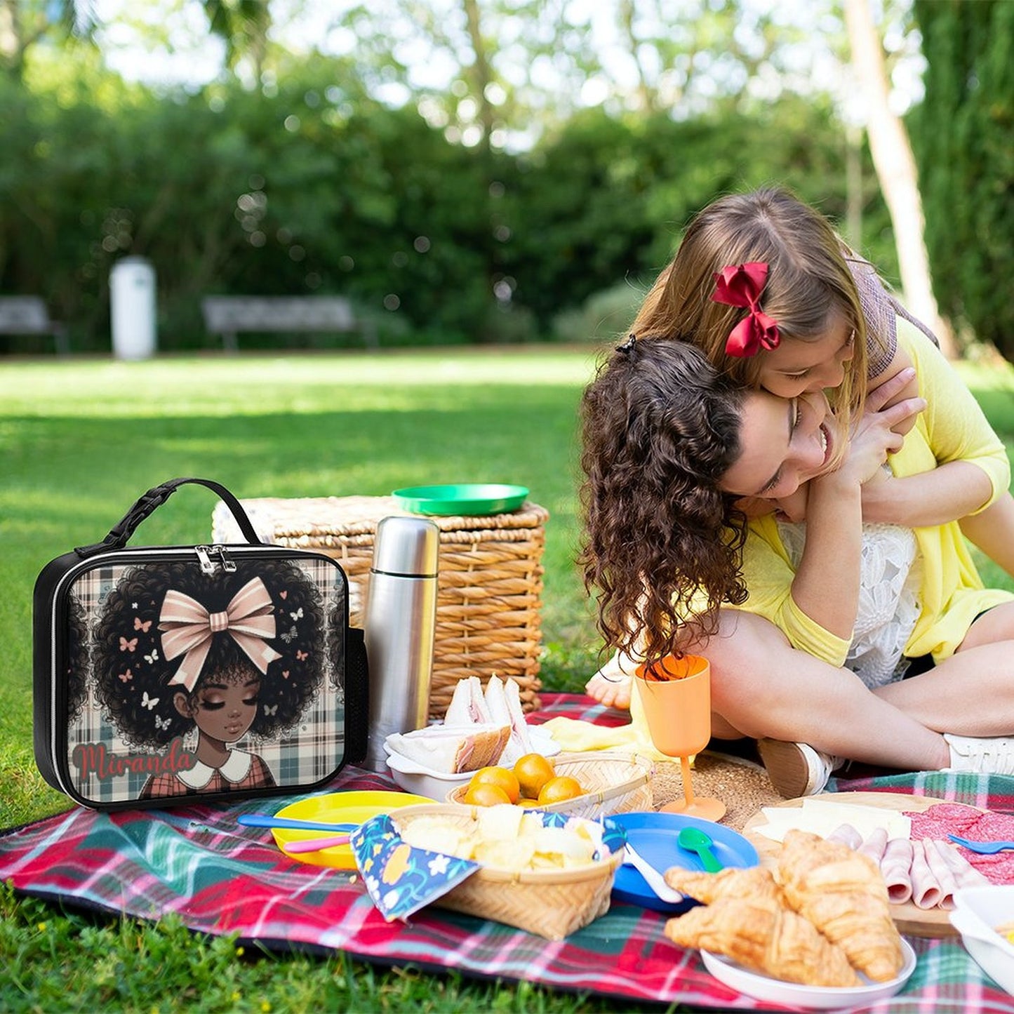 Puff Hair Girl Lunch Bag with Detachable Buckled Handle, Personalized