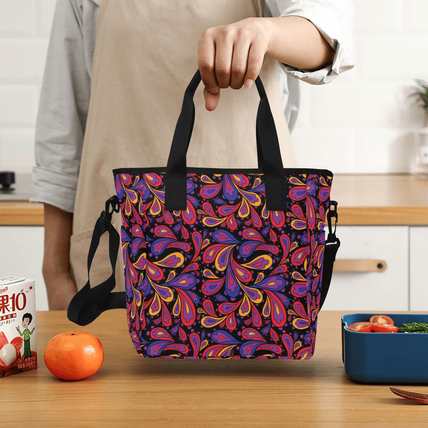 Doodle Paisley Pattern Insulated Tote Bag with Shoulder Strap